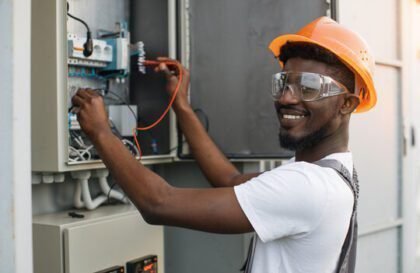 emploi togo electricien