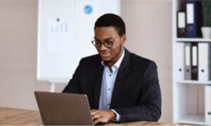 emploi togo chef de projet