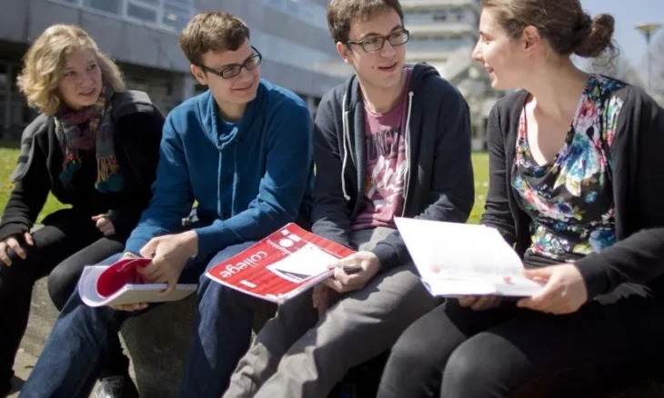 Bourse d'études de l’Université de Stuttgart