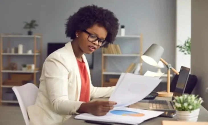 emploi togo bureau femme